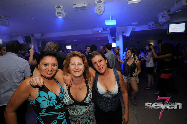 Cliquer pour voir l'image en taille réelle