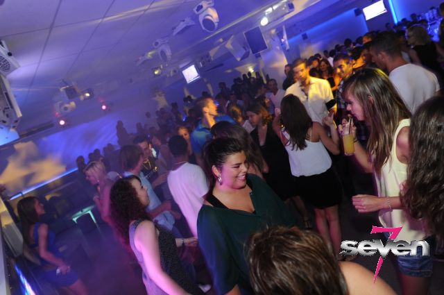 Cliquer pour voir l'image en taille réelle