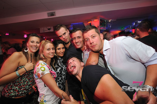 Cliquer pour voir l'image en taille réelle