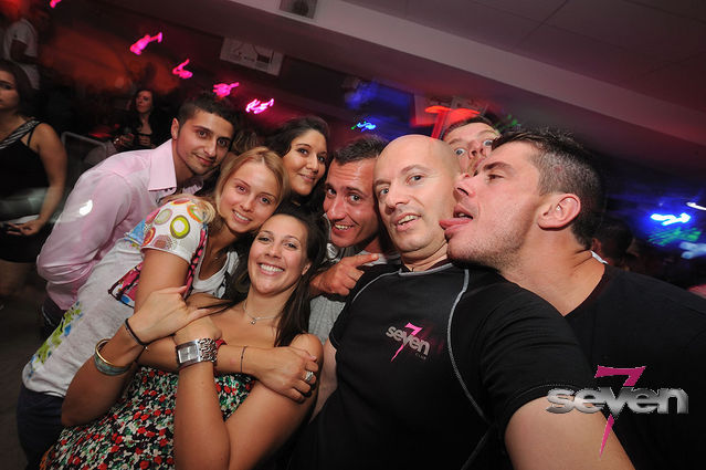 Cliquer pour voir l'image en taille réelle