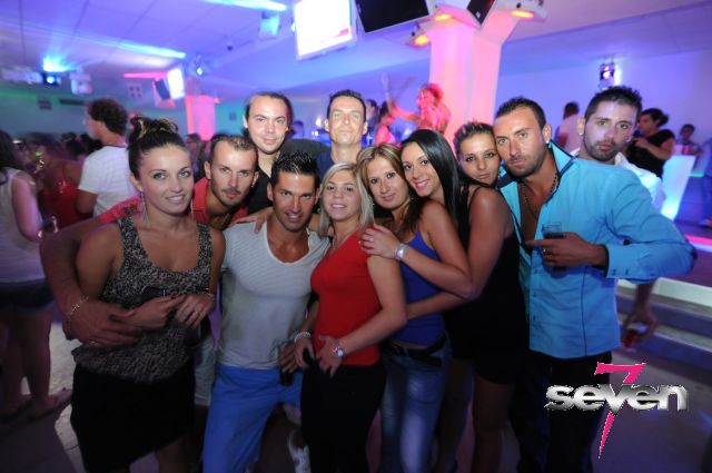 Cliquer pour voir l'image en taille réelle