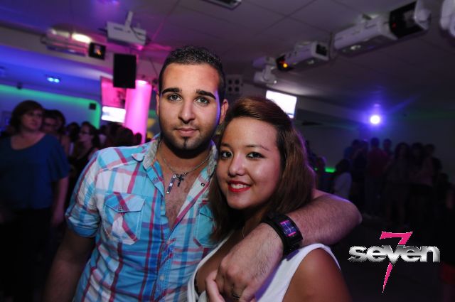 Cliquer pour voir l'image en taille réelle