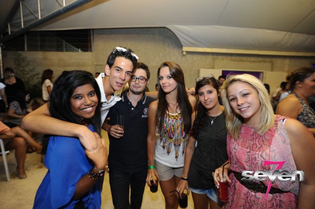 Cliquer pour voir l'image en taille réelle