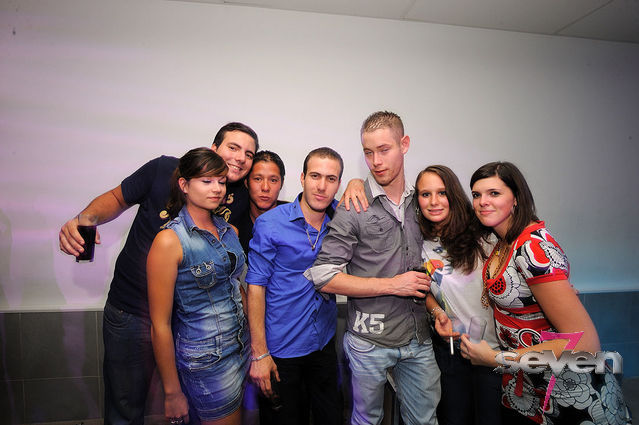 Cliquer pour voir l'image en taille réelle