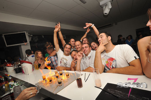 Cliquer pour voir l'image en taille réelle