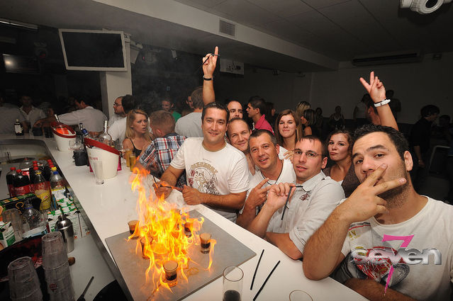 Cliquer pour voir l'image en taille réelle