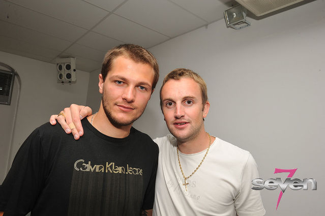 Cliquer pour voir l'image en taille réelle