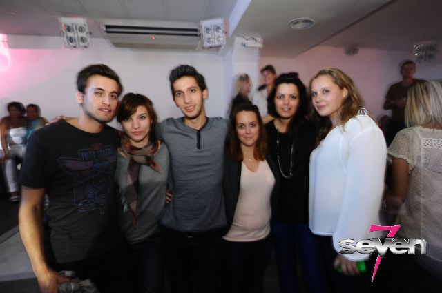 Cliquer pour voir l'image en taille réelle