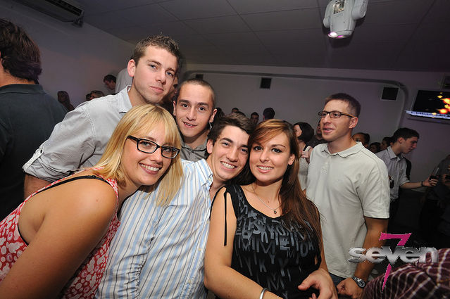 Cliquer pour voir l'image en taille réelle