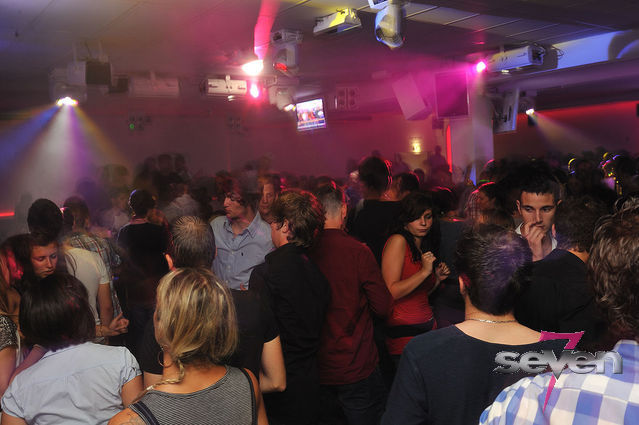 Cliquer pour voir l'image en taille réelle