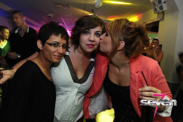 Cliquer pour voir l'image en taille réelle