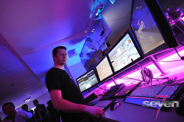 Cliquer pour voir l'image en taille réelle