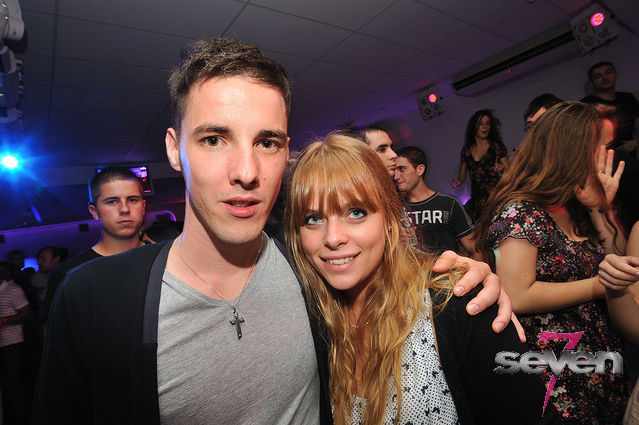 Cliquer pour voir l'image en taille réelle