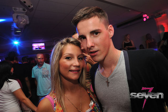 Cliquer pour voir l'image en taille réelle