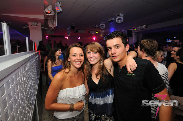 Cliquer pour voir l'image en taille réelle