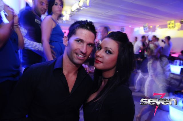 Cliquer pour voir l'image en taille réelle