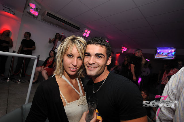 Cliquer pour voir l'image en taille réelle