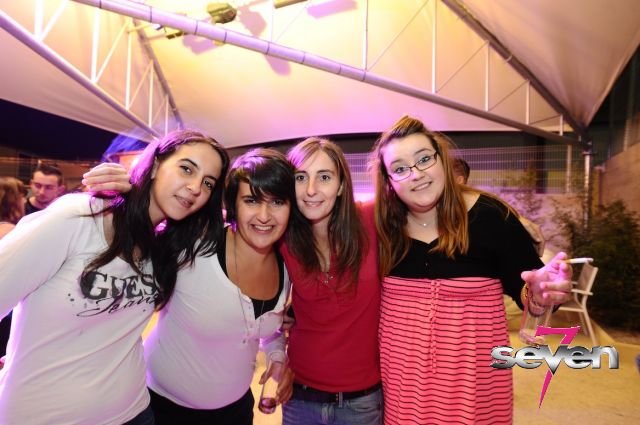 Cliquer pour voir l'image en taille réelle