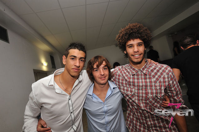 Cliquer pour voir l'image en taille réelle