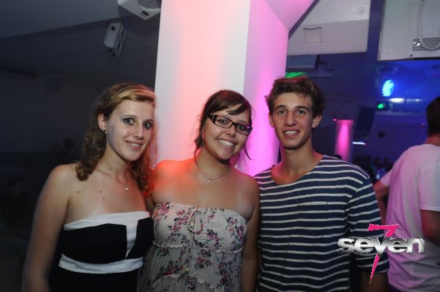 Cliquer pour voir l'image en taille réelle