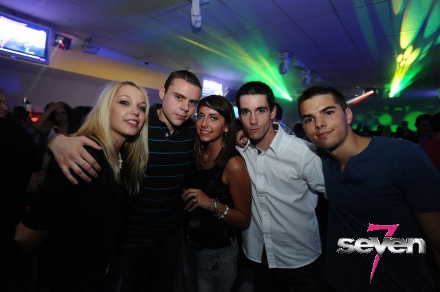 Cliquer pour voir l'image en taille réelle