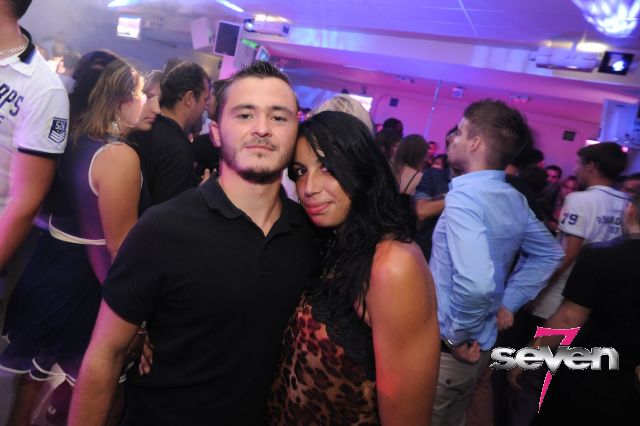 Cliquer pour voir l'image en taille réelle