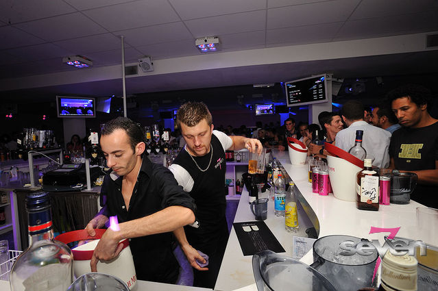 Cliquer pour voir l'image en taille réelle