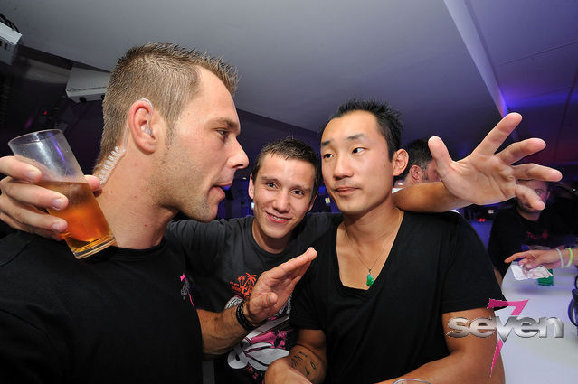 Cliquer pour voir l'image en taille réelle