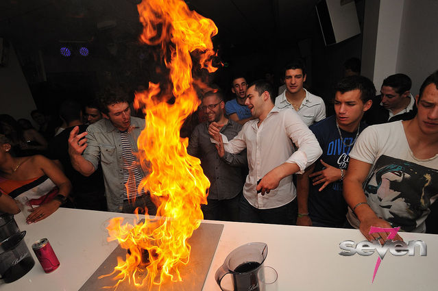 Cliquer pour voir l'image en taille réelle