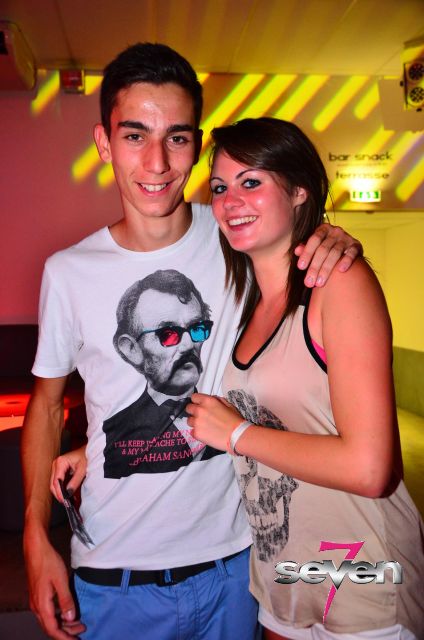 Cliquer pour voir l'image en taille réelle