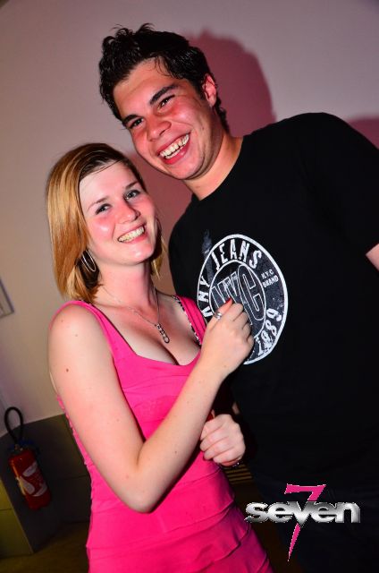 Cliquer pour voir l'image en taille réelle