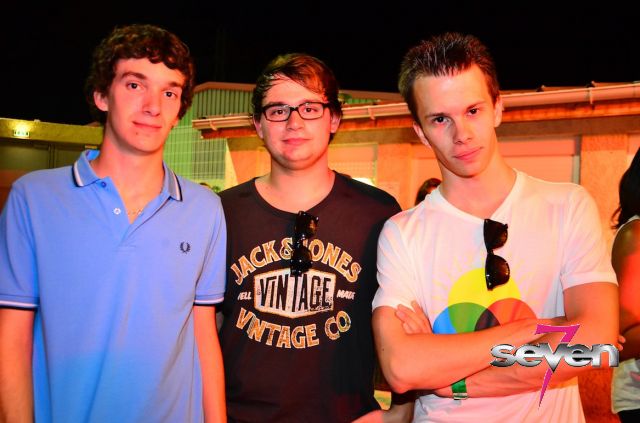 Cliquer pour voir l'image en taille réelle