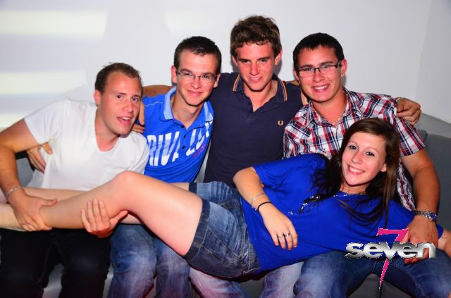 Cliquer pour voir l'image en taille réelle