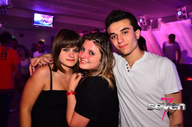 Cliquer pour voir l'image en taille réelle