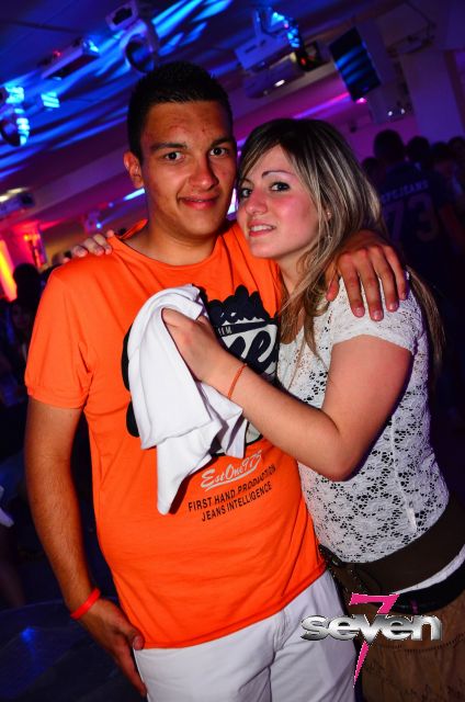 Cliquer pour voir l'image en taille réelle