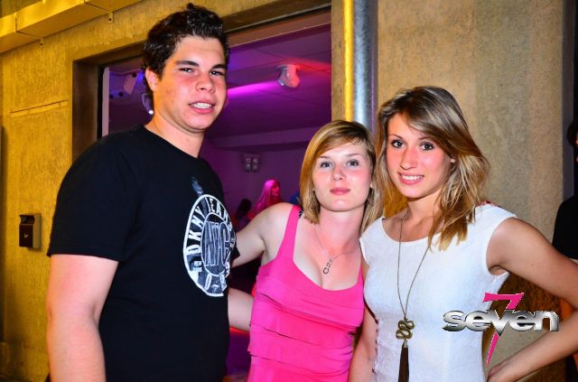 Cliquer pour voir l'image en taille réelle