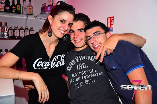 Cliquer pour voir l'image en taille réelle