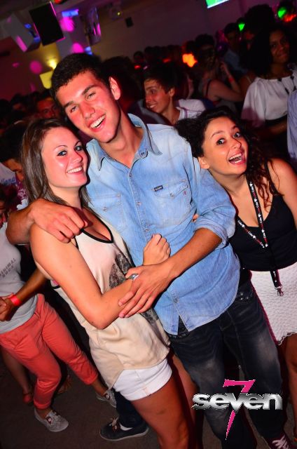 Cliquer pour voir l'image en taille réelle