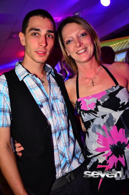 Cliquer pour voir l'image en taille réelle