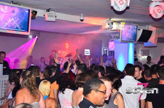 Cliquer pour voir l'image en taille réelle