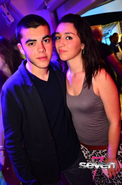 Cliquer pour voir l'image en taille réelle