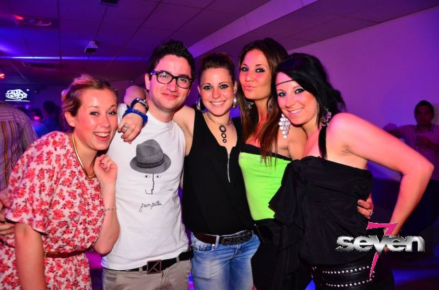 Cliquer pour voir l'image en taille réelle