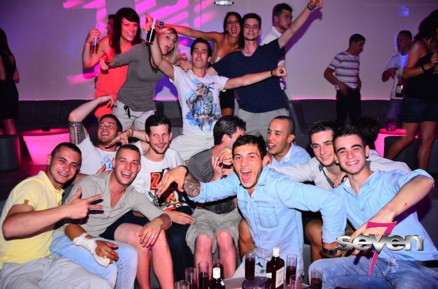 Cliquer pour voir l'image en taille réelle