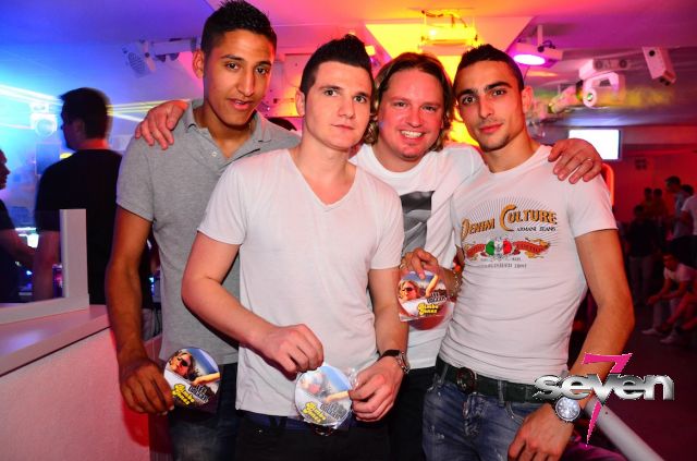 Cliquer pour voir l'image en taille réelle