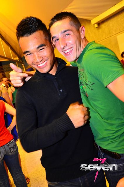 Cliquer pour voir l'image en taille réelle