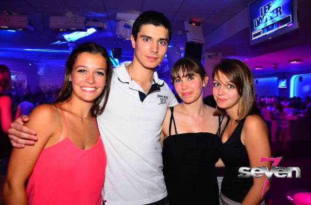 Cliquer pour voir l'image en taille réelle