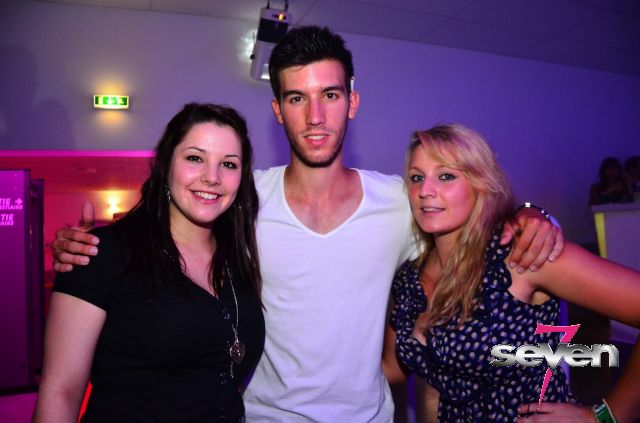 Cliquer pour voir l'image en taille réelle