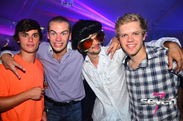 Cliquer pour voir l'image en taille réelle