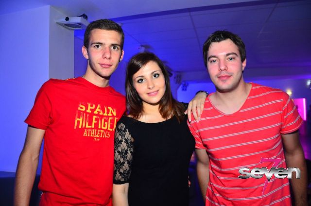 Cliquer pour voir l'image en taille réelle