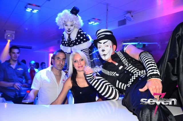 Cliquer pour voir l'image en taille réelle